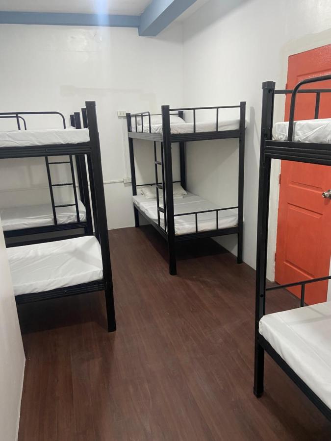 Lime Lite Manila Hostel Makati City Dış mekan fotoğraf