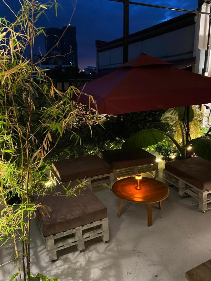 Lime Lite Manila Hostel Makati City Dış mekan fotoğraf