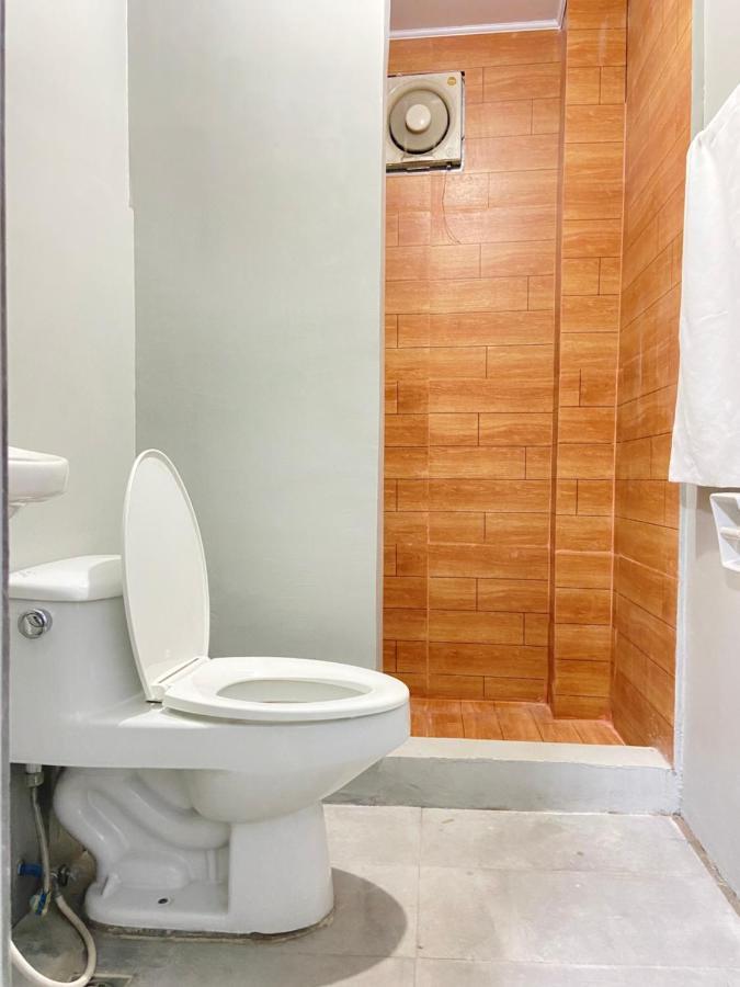 Lime Lite Manila Hostel Makati City Dış mekan fotoğraf